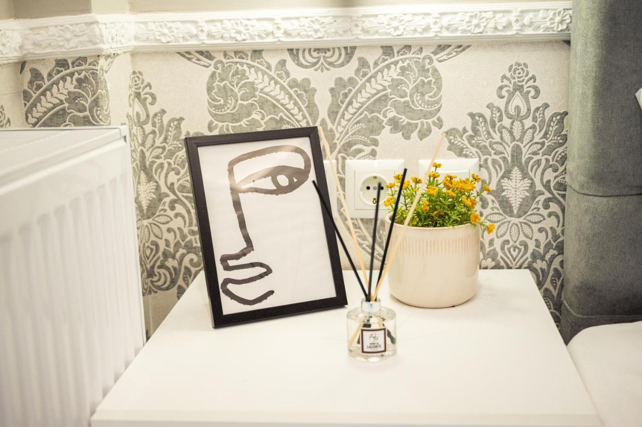 Luxury Central Apartment Thessaloniki Buitenkant foto